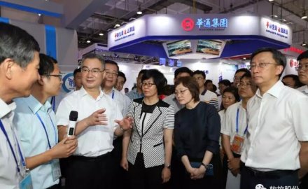王清宪书记鼓励软控智能制造取得新突破